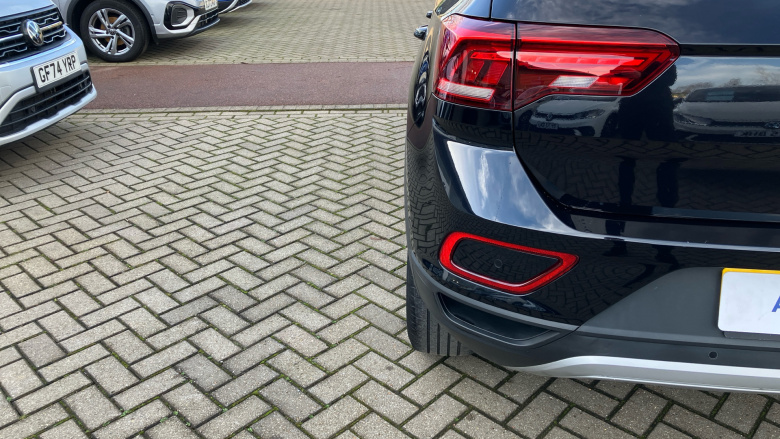 Volkswagen T-Roc 1.0 TSI Life 5dr Petrol Hatchback